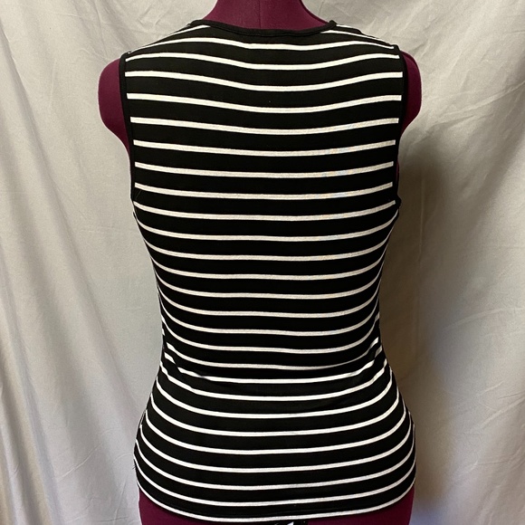 Max Studio top - Picture 3 of 6